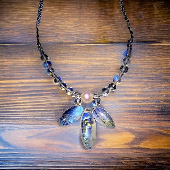 Hand Crafted Rainbow Moonstone & Pearl Necklace! - Picture 5 of 6
